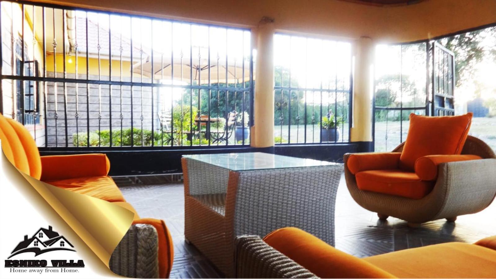 Esniko Villa Narok Exterior foto